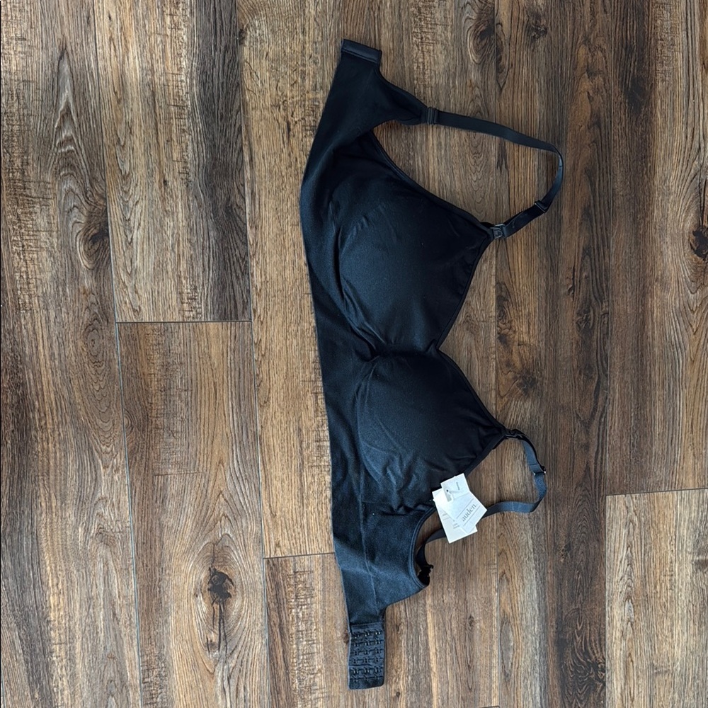 Auden Black Wireless Bra. Nursing bra. Lightly lined seamless.